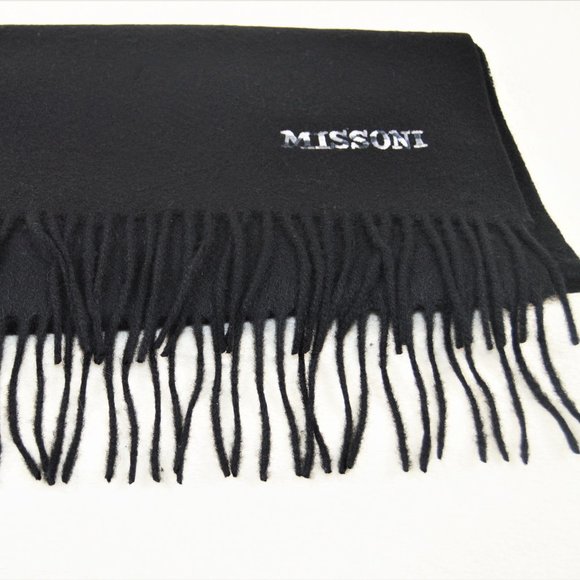 NWT MISSONI 100% Merino Wool Scarf with Fringe - Picture 6 of 6